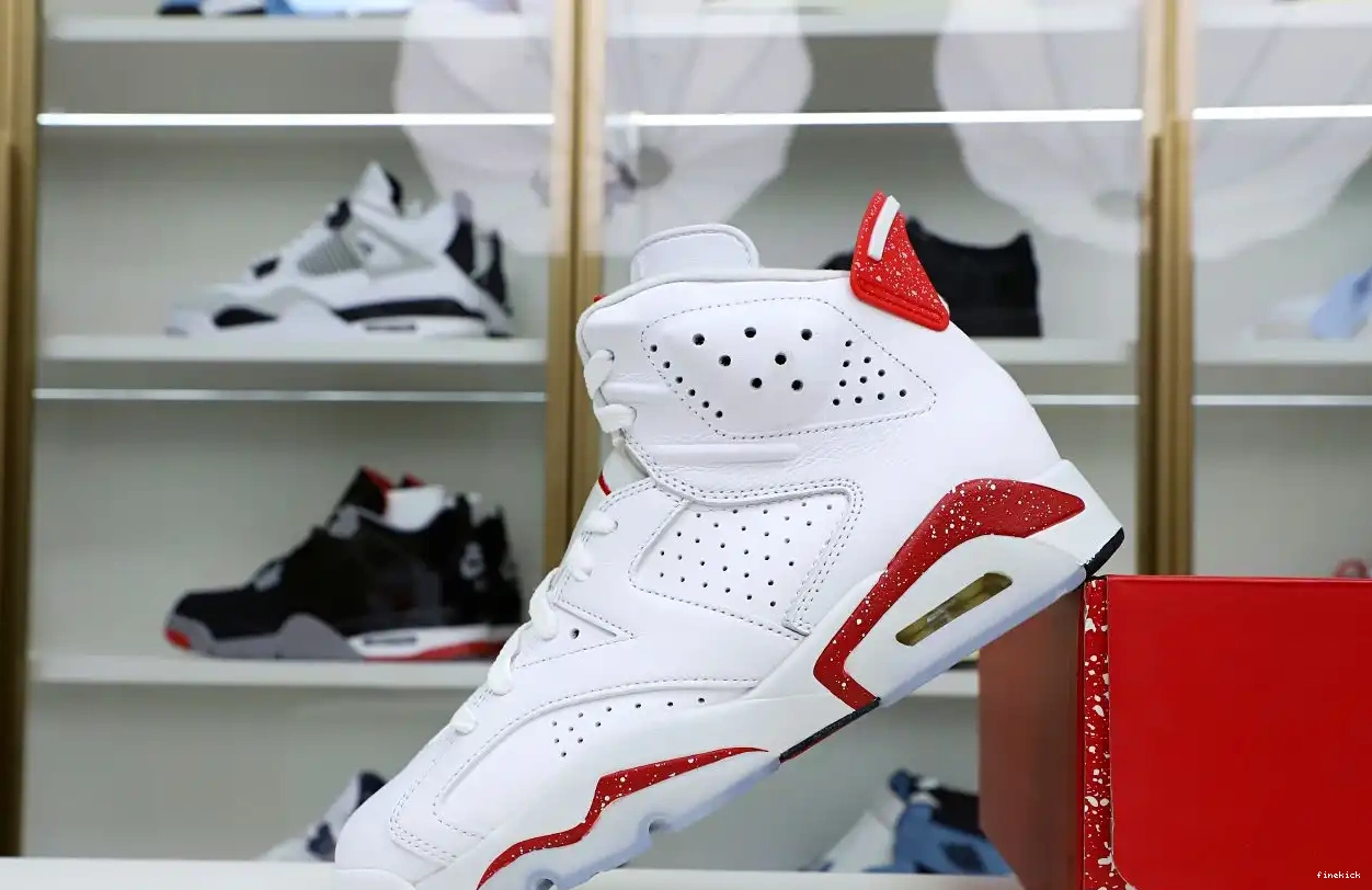 AIR 6 OREO JORDAN RED 0422